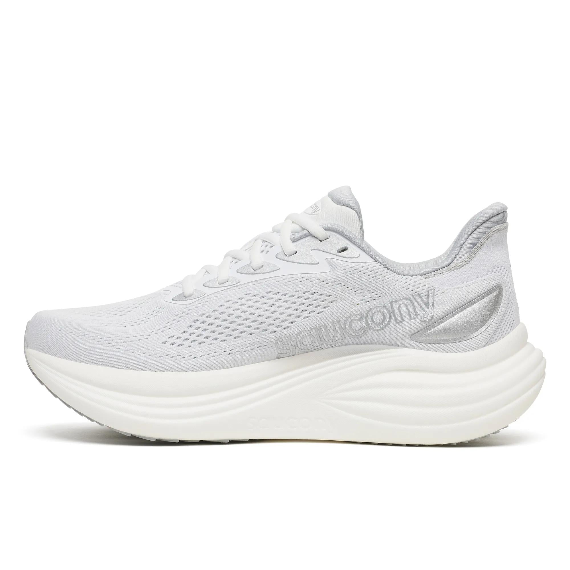 Men's Saucony Triumph 24