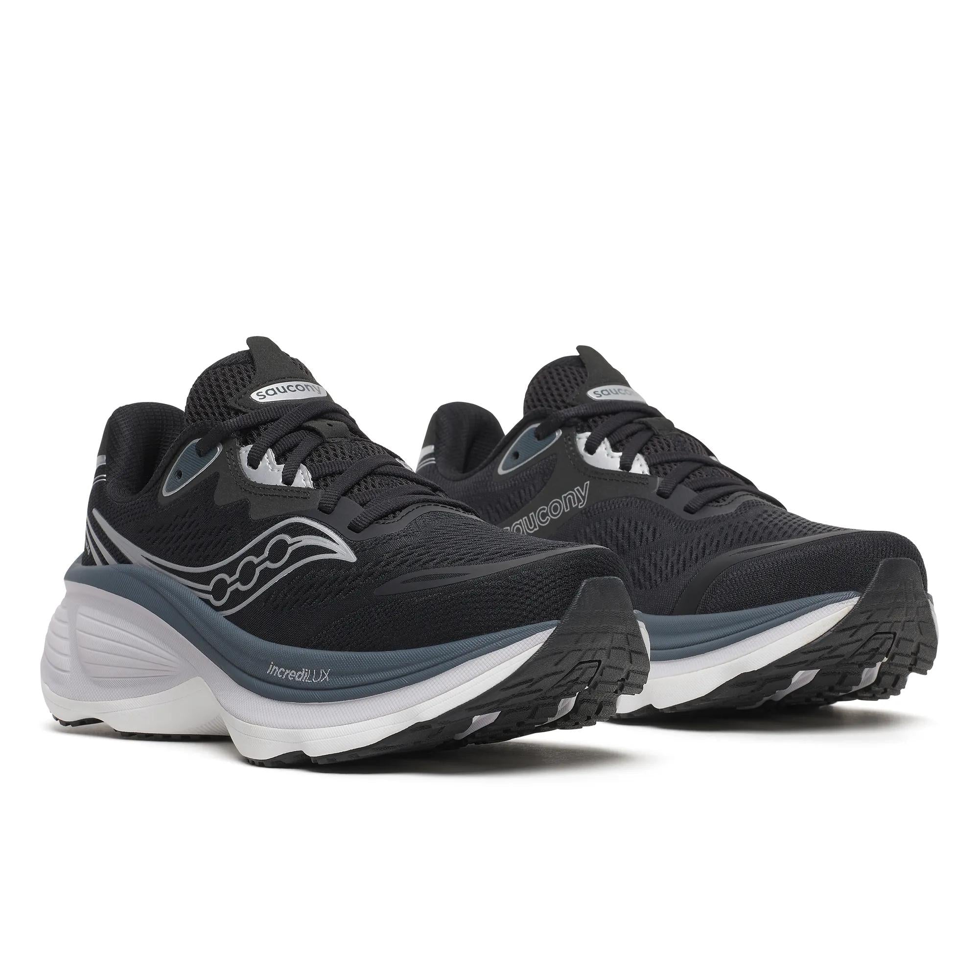 Women's Saucony Hurricane 26