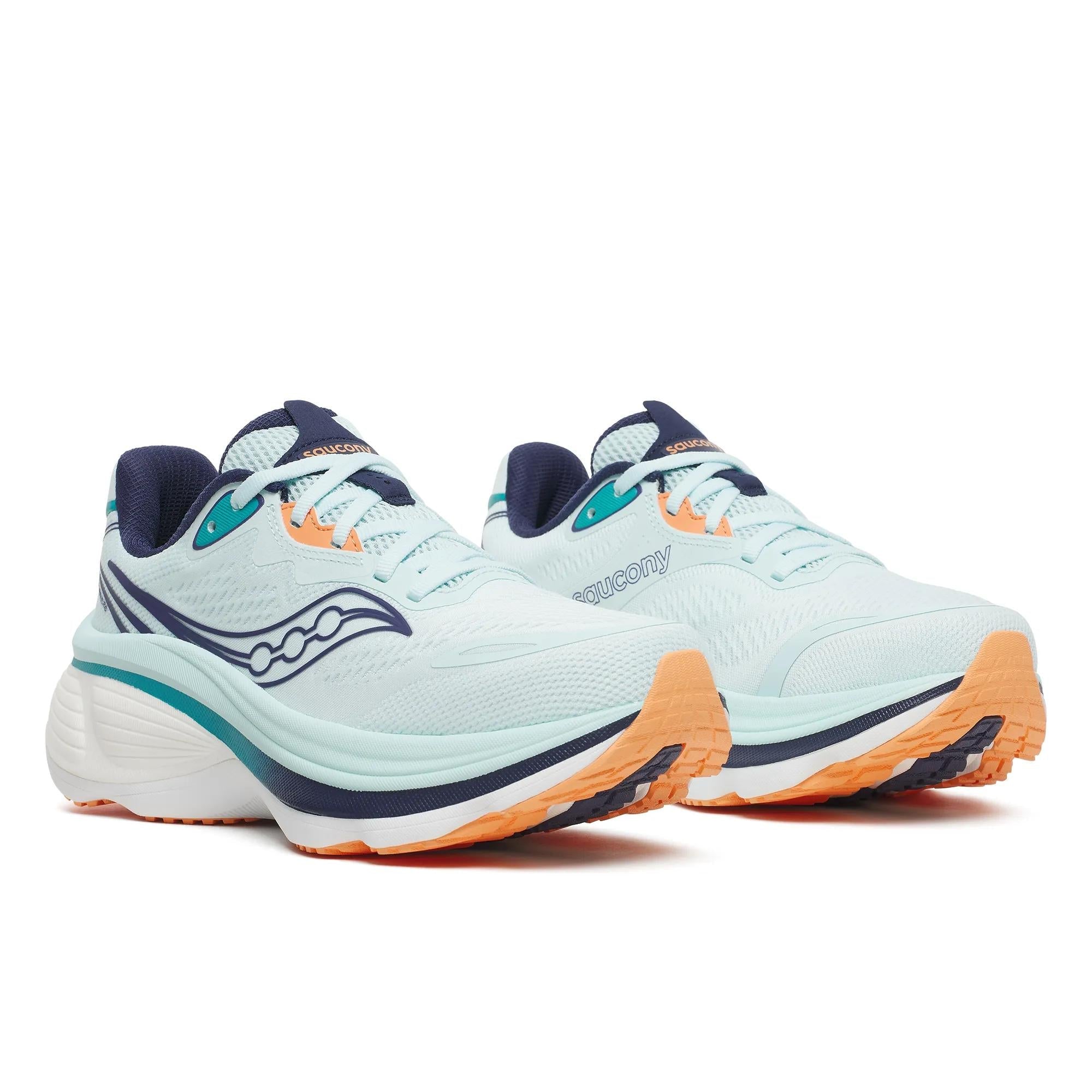 Women's Saucony Hurricane 26