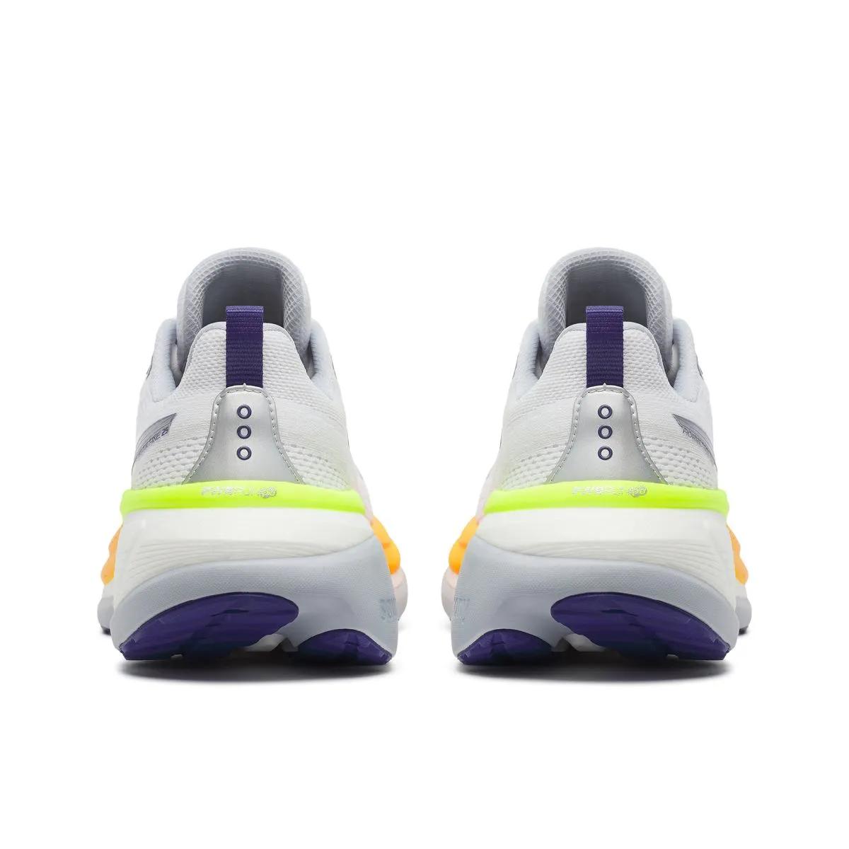 Women's Saucony Hurricane 25 (Final Sale)
