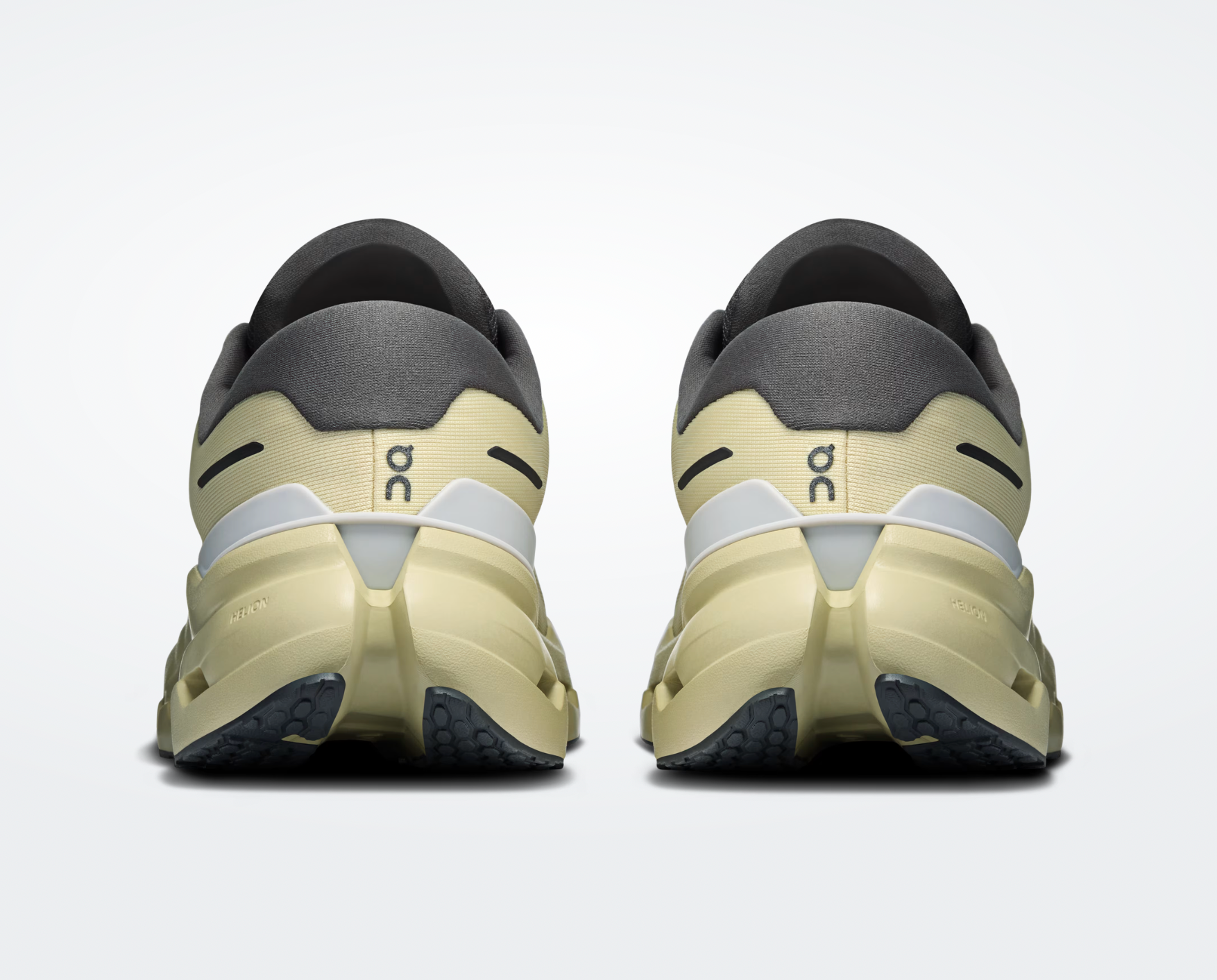 Women's On Cloudrunner 3 Waterproof