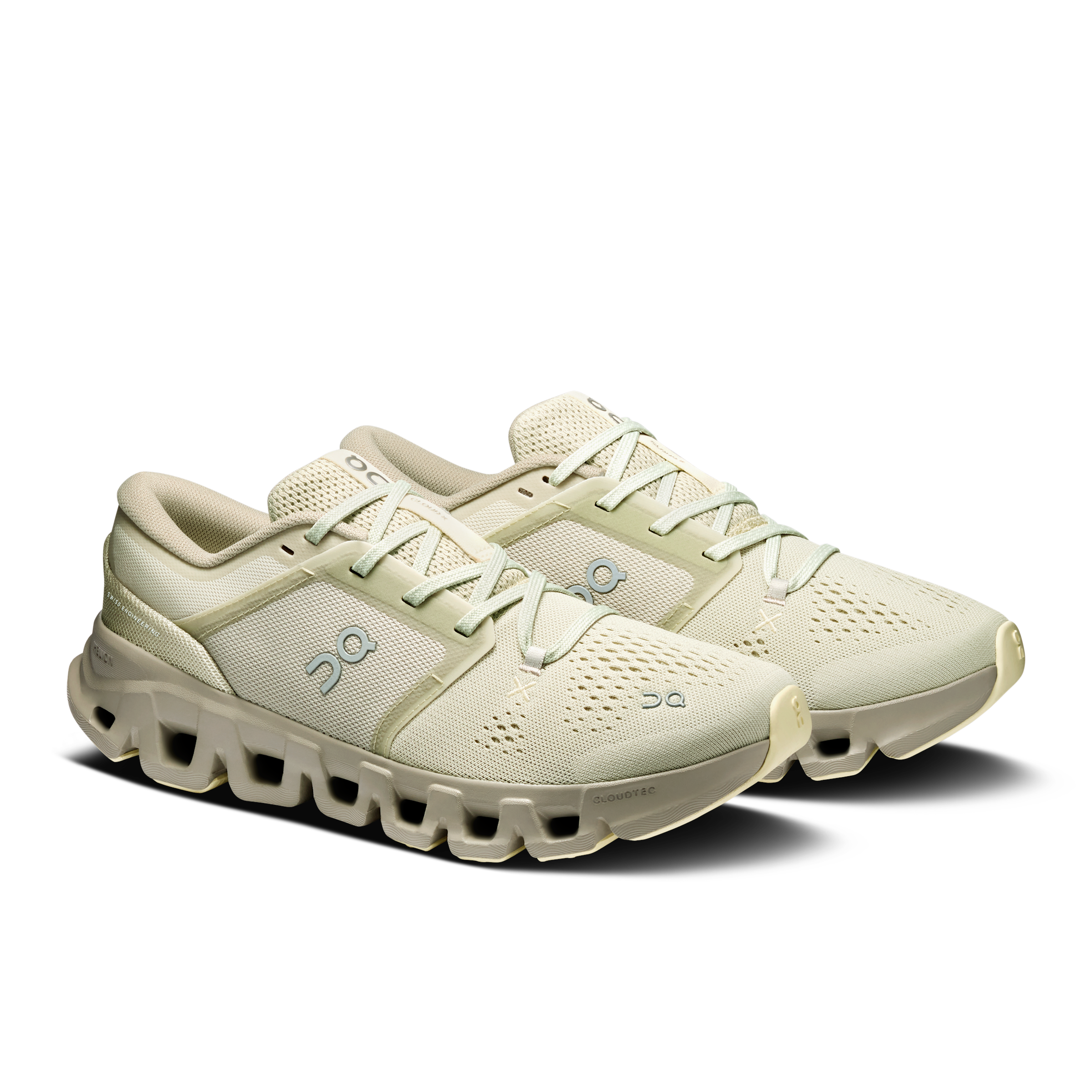 Women's On Cloud X 5